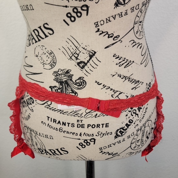 Victoria's Secret Lace Garter Red Small Women's Fairy Coquette - Picture 5 of 9